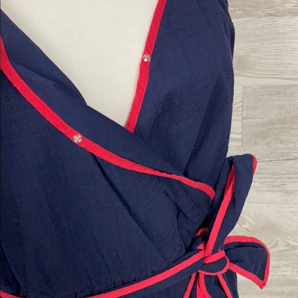 Universal Thread Plus Wrap Contrast Piping Dress - image 4